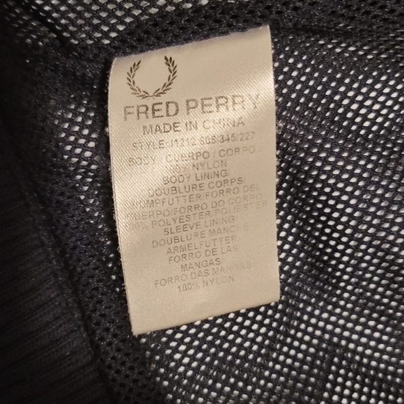 FRED PERRY HARRINGTON JACKET NAVY MEDIUM - Picture 2 of 5